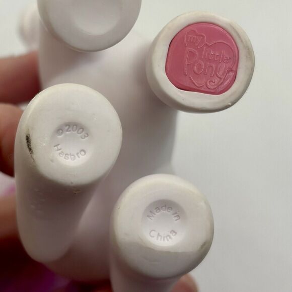 My Little Pony MLP Winterberry G3 Jewel Brushable Single Magnet Hoof Hasbro 2003 - Picture 5 of 6